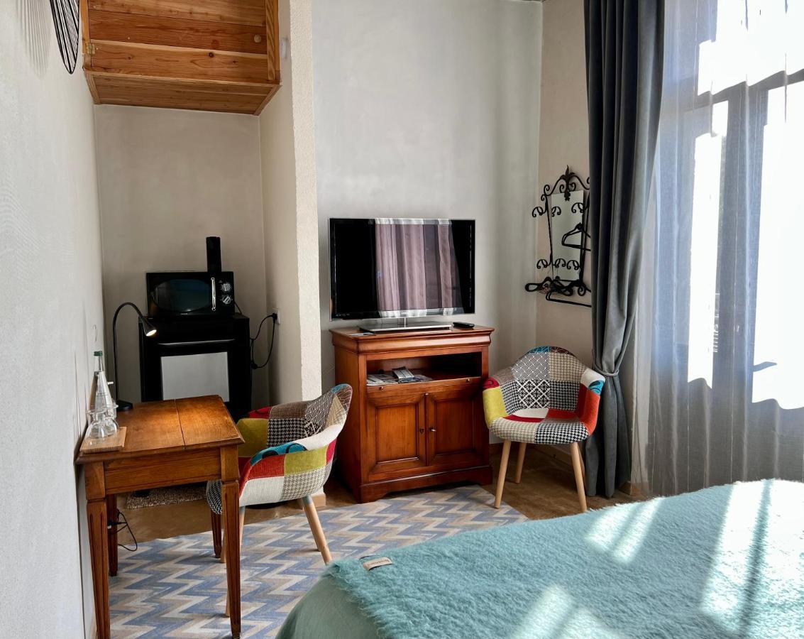 Bed and Breakfast Cote Puy-De Dome Orcines Exterior foto
